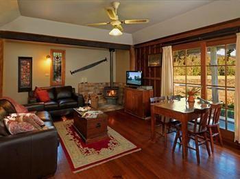 Cedar Creek Cottages Millfield Exterior photo
