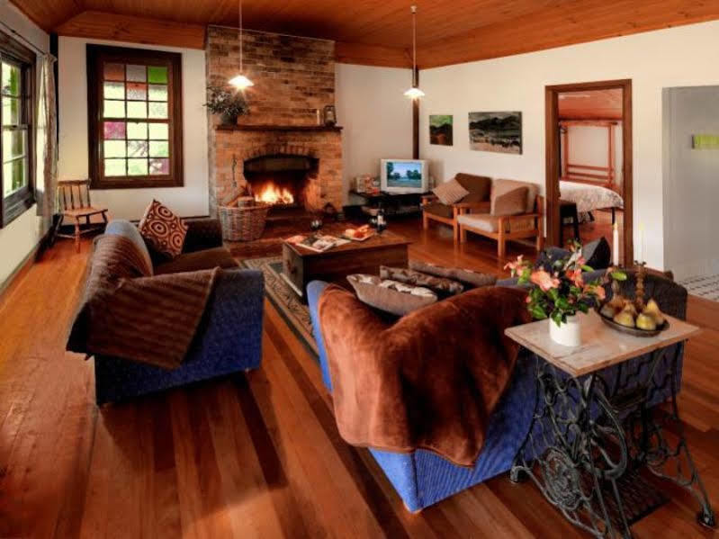 Cedar Creek Cottages Millfield Exterior photo